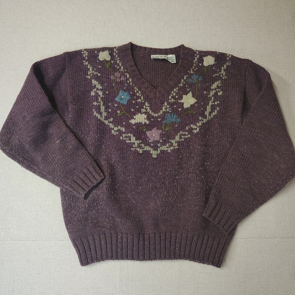 Vintage RUSS Sweater Womens L Purple Floral Embroidered Wool Blend Hong Kong